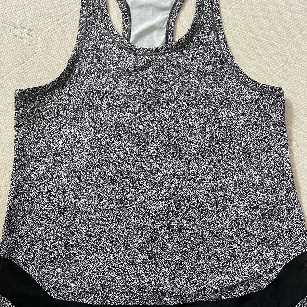 Lululemon swing tank